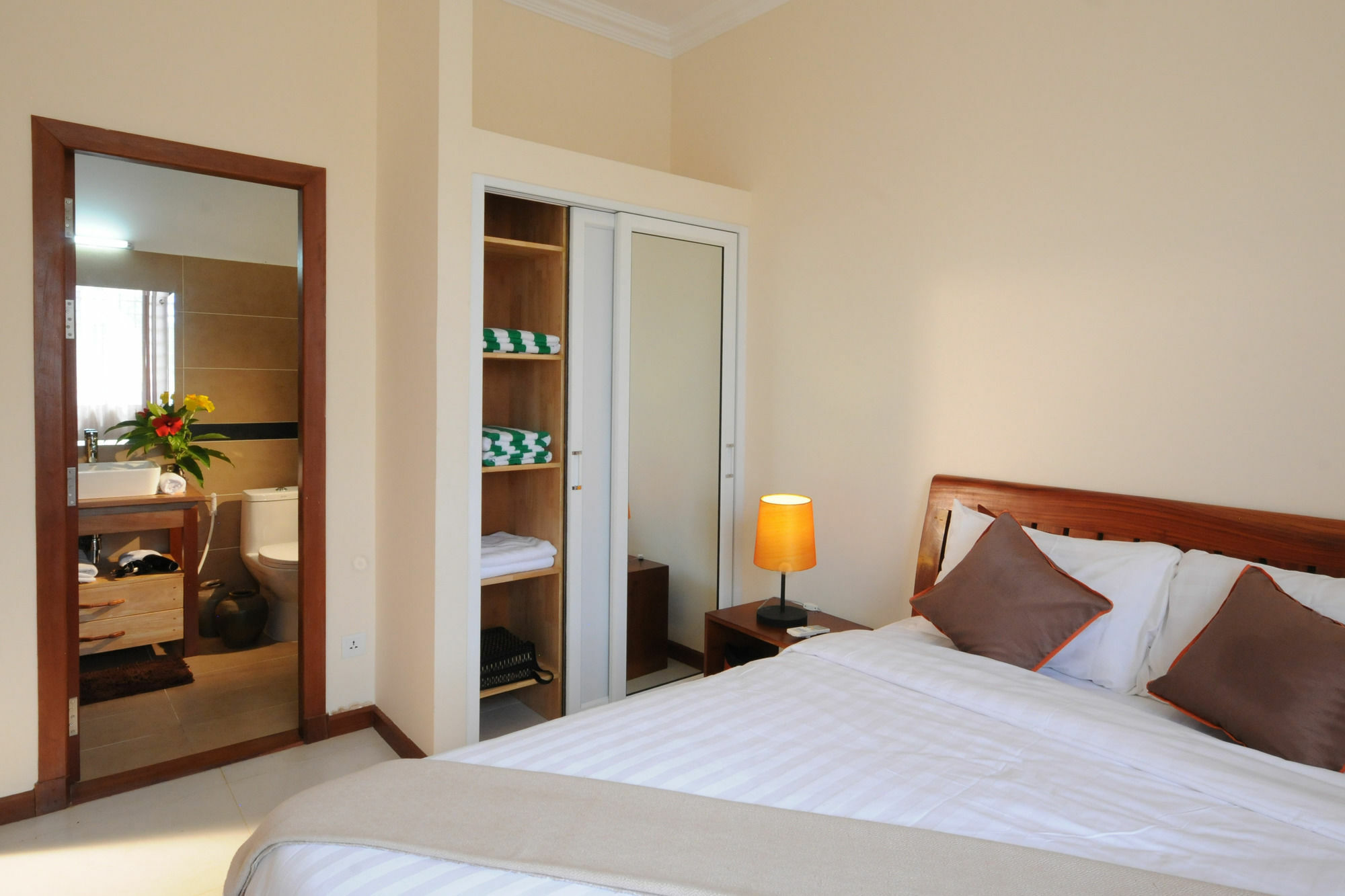 Les Residences Yen Dy Angkor Siem Reap Extérieur photo